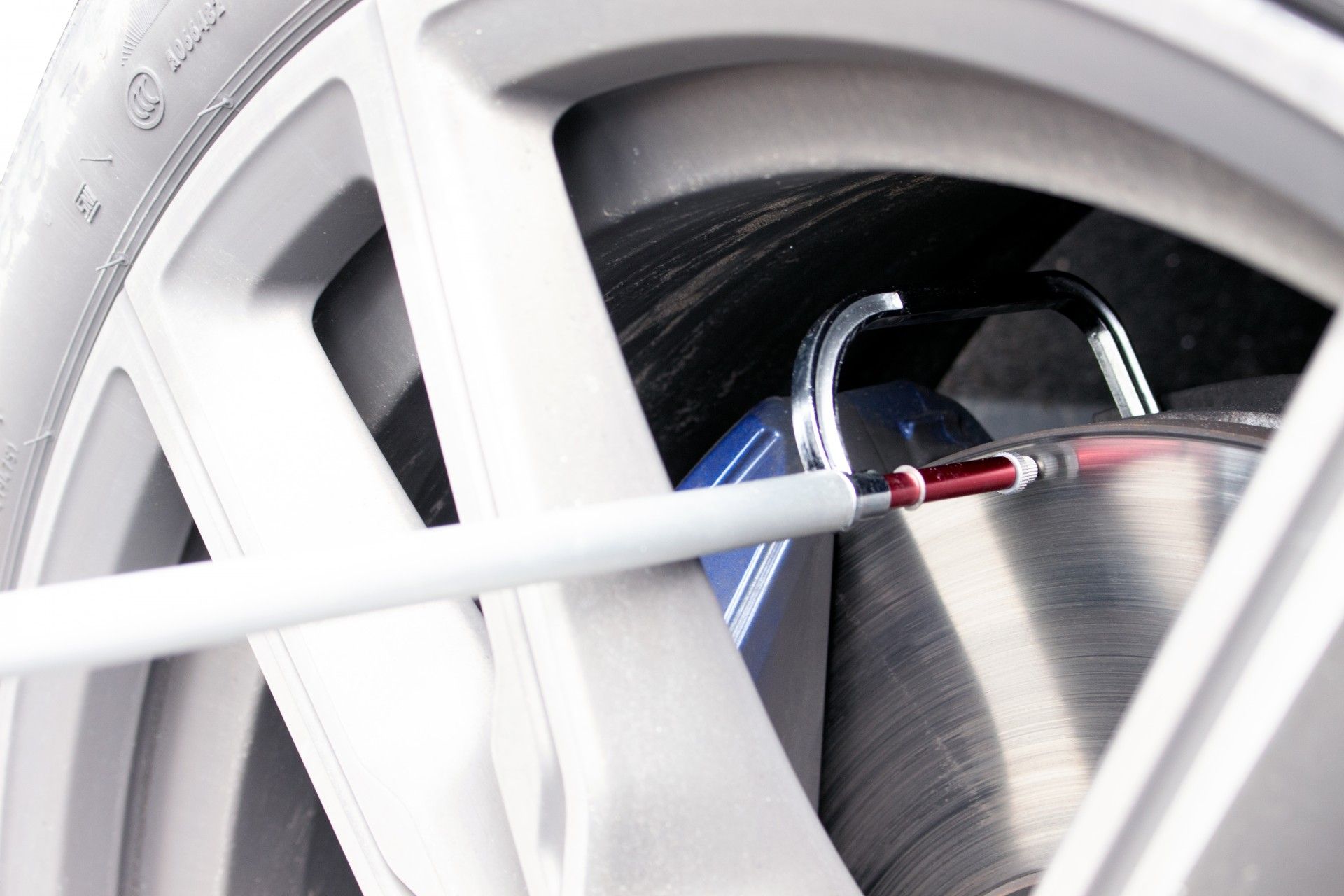 JAUGE D’ÉPAISSEUR POUR DISQUES DE FREINS