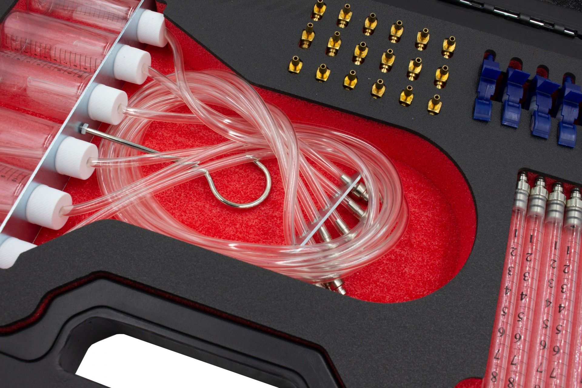 TESTE INJETORES COMMON RAIL COM 24 ADAPTADORES