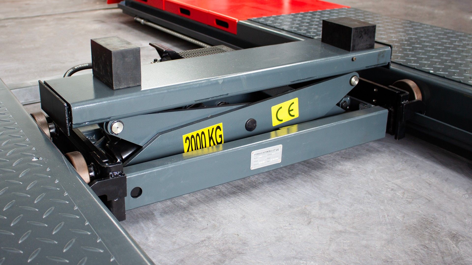 2TON ROLLING JACK 4 COLUMNS LIFT